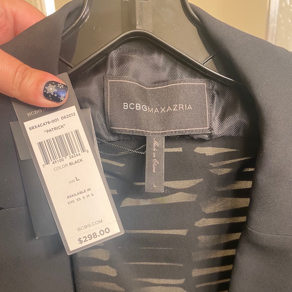 💥NWT💥 BCBG Shredded Blazer